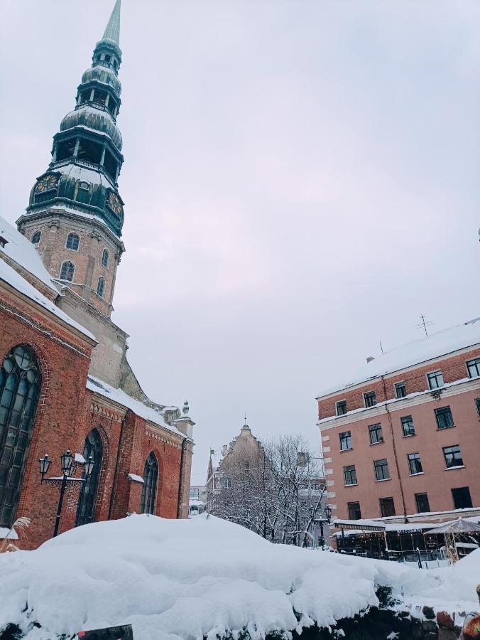 Old Town Retreat With Stunning Views 2 Bedroom Apartment Nearby The Church Of Saint Peter Ryga Zewnętrze zdjęcie