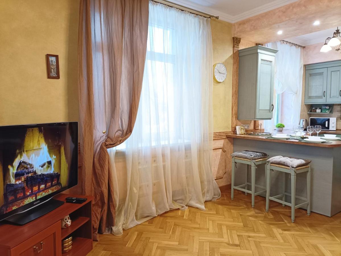 Old Town Retreat With Stunning Views 2 Bedroom Apartment Nearby The Church Of Saint Peter Ryga Zewnętrze zdjęcie